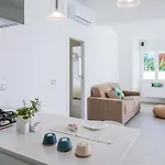 Total White Villa Fontane Bianche